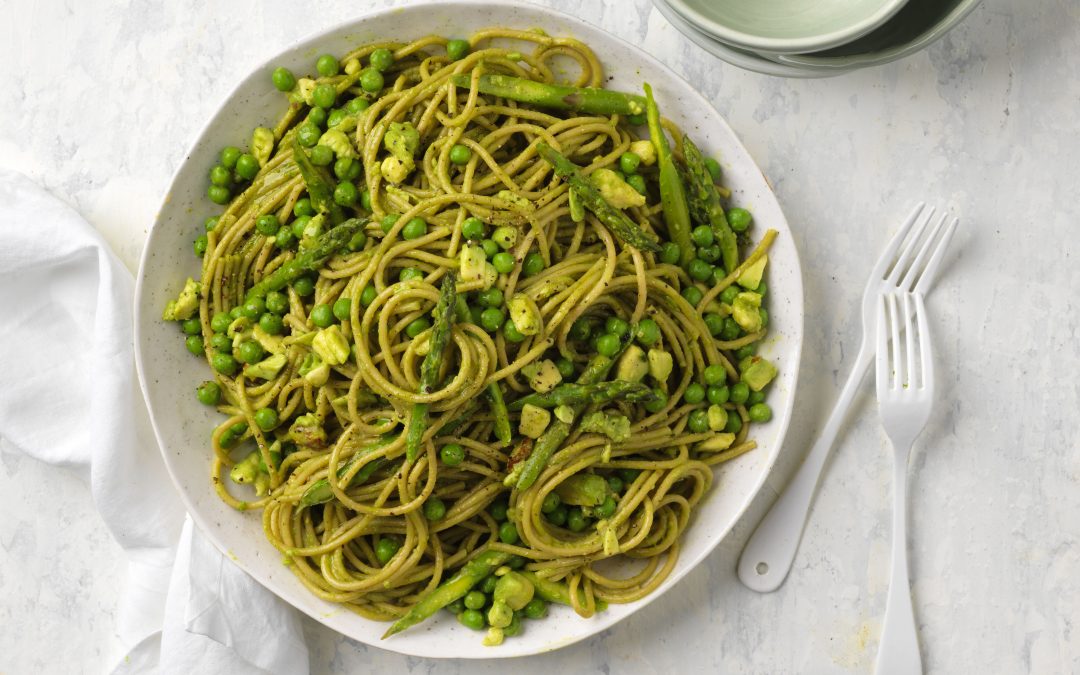 Avocado, Pea and Asparagus Pasta