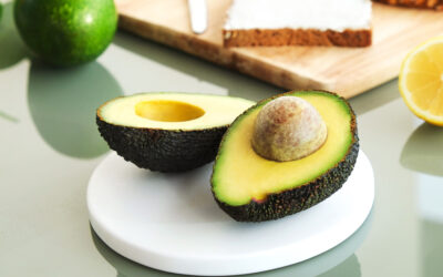 An avocado a day improves cholesterol without weight gain
