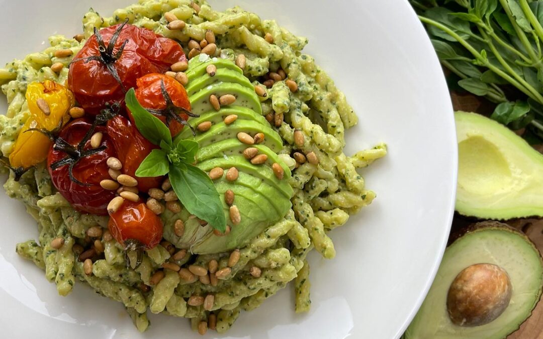 Avocado Pesto Pasta