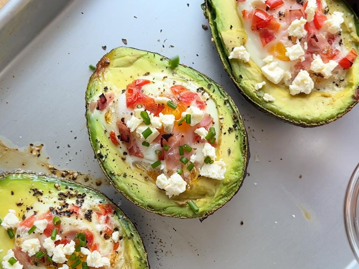 Baked Avocado Breakfast Boats