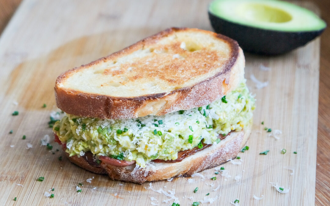 Avocado & Shredded Egg Breakfast Toastie