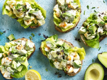 Avocado egg salad