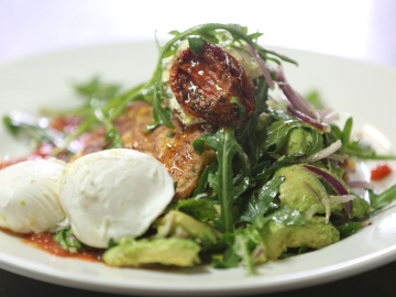 Avocado and corn fritters