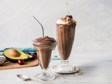 Chocolate avocado thick-shake