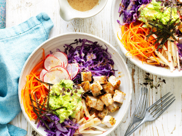 Avocado, Chicken and Cabbage Nourish Bowl