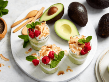 Avocado Chia Puddings